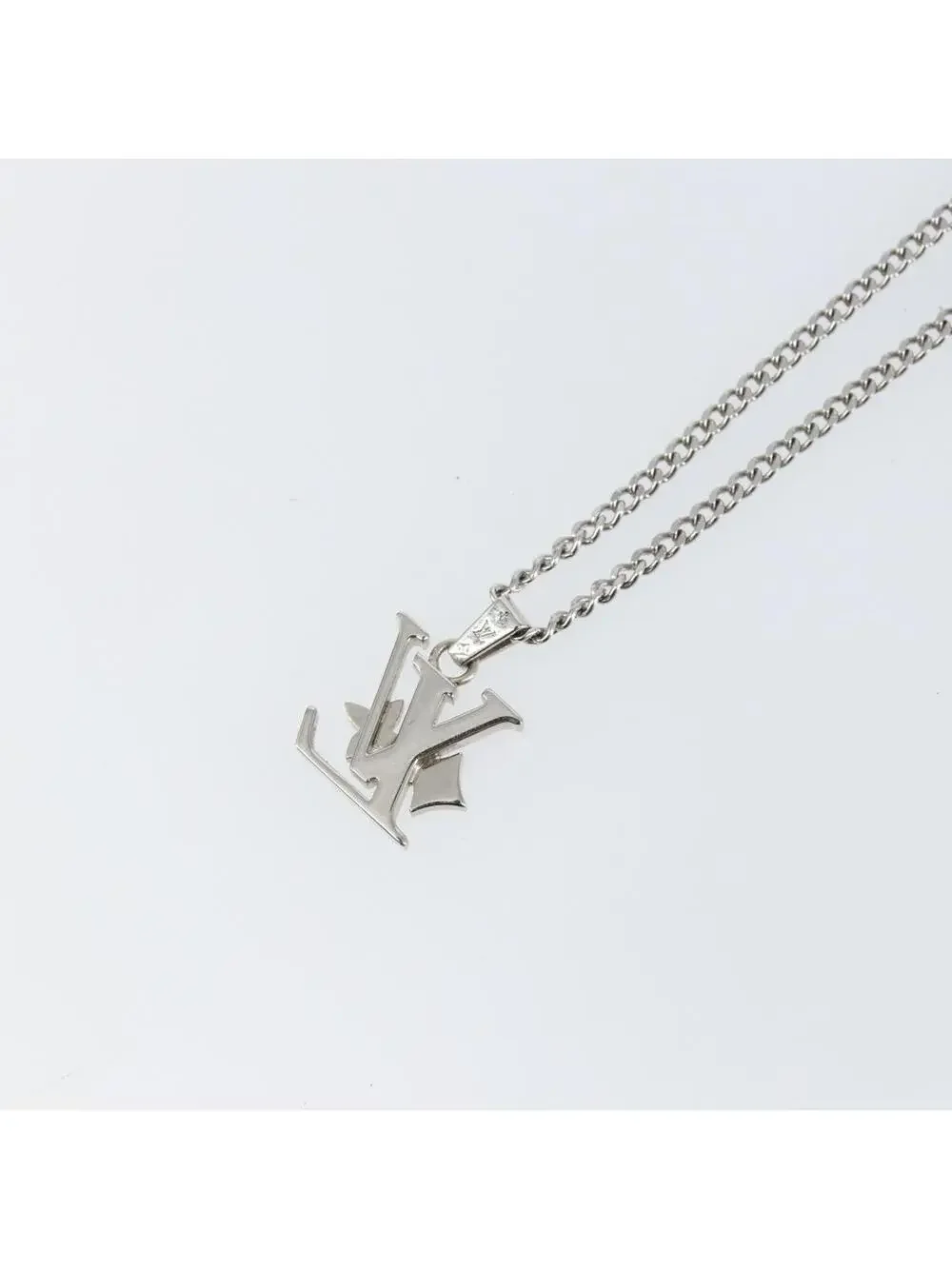 Louis Vuitton Row Necklace Metal Silver #344444L74B